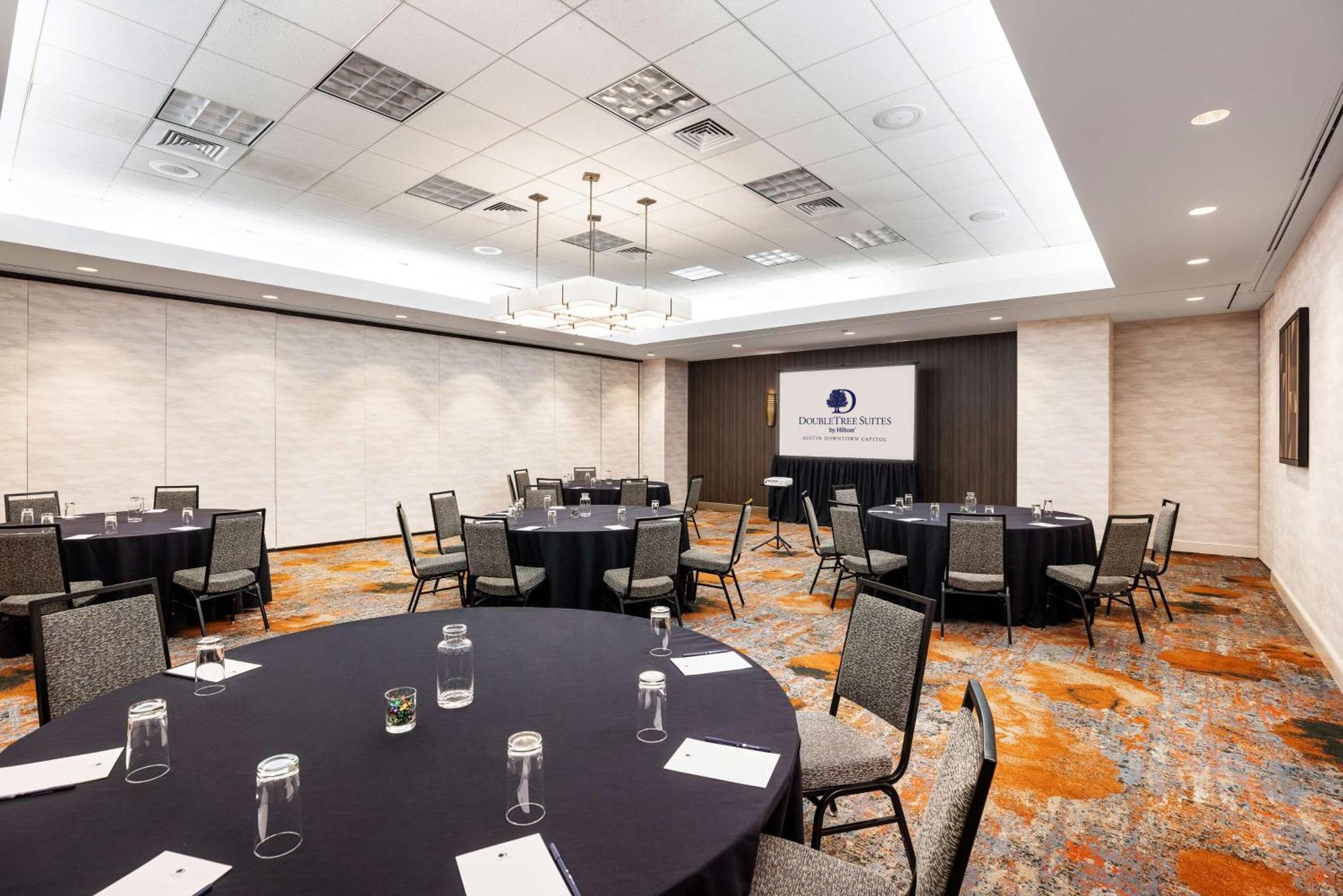 Doubletree Suites By Hilton Austin Downtown Capitol Εξωτερικό φωτογραφία