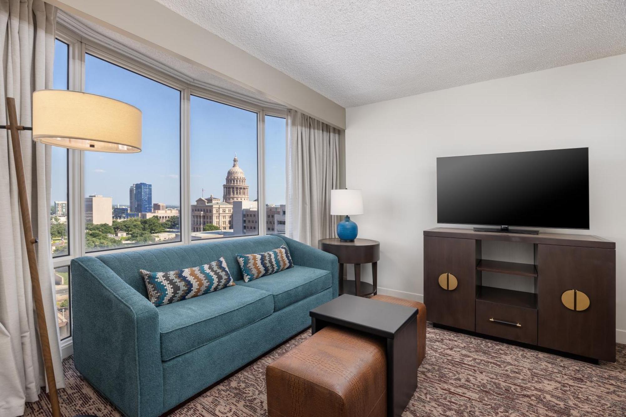 Doubletree Suites By Hilton Austin Downtown Capitol Εξωτερικό φωτογραφία